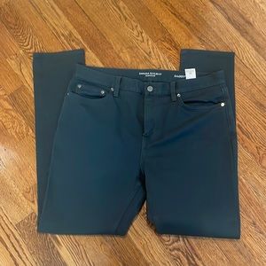 Super soft Banana Republic Green jeans/pants